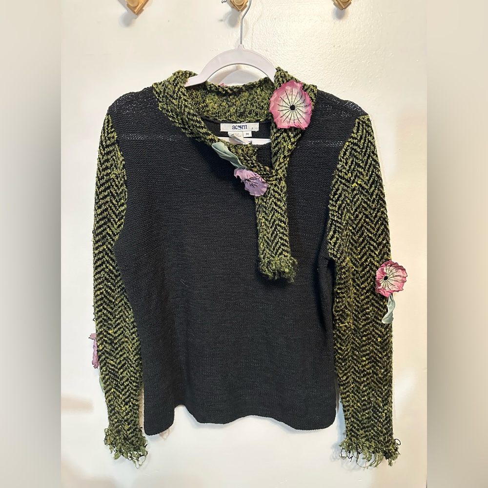Vintage Acorn Sweater Women’s Medium‎ Crewneck Wool Tweed Sweater Flowers